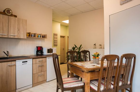 gemeinschaftlich genutzte Küche - Zimmer